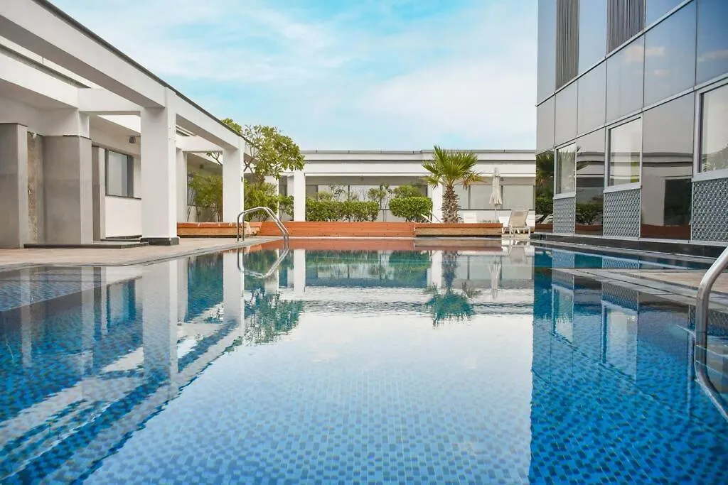 Apartment Heart Of Difc: Sky Gardens Modern Chic Studio Dubai United Arab Emirates