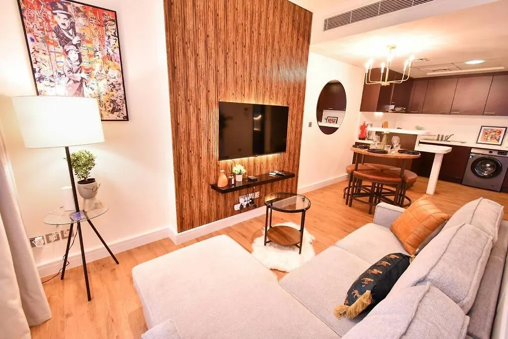 Apartment Heart Of Difc: Sky Gardens Modern Chic Studio Dubai United Arab Emirates